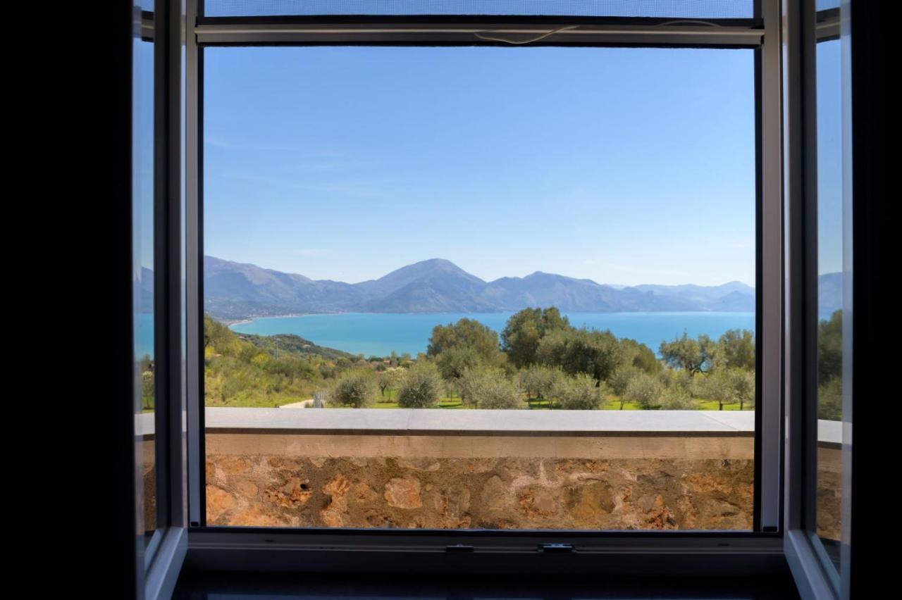 L'Incanto Del Golfo Apartment สการีโอ ภายนอก รูปภาพ