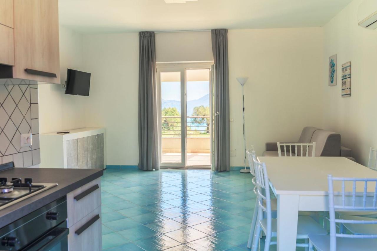 L'Incanto Del Golfo Apartment สการีโอ ภายนอก รูปภาพ