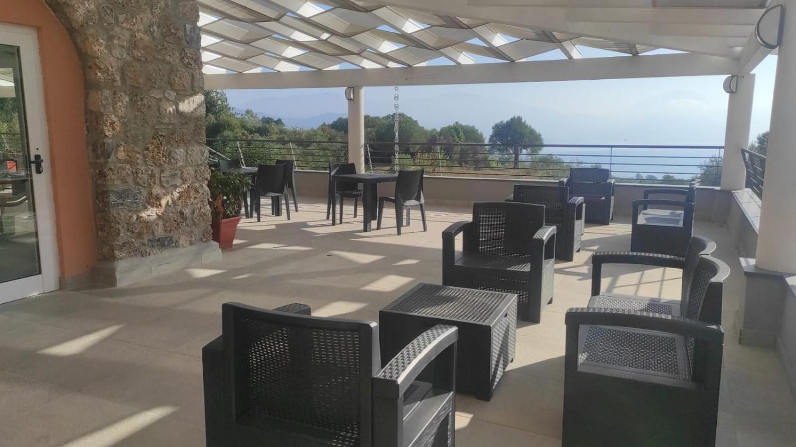 L'Incanto Del Golfo Apartment สการีโอ ภายนอก รูปภาพ